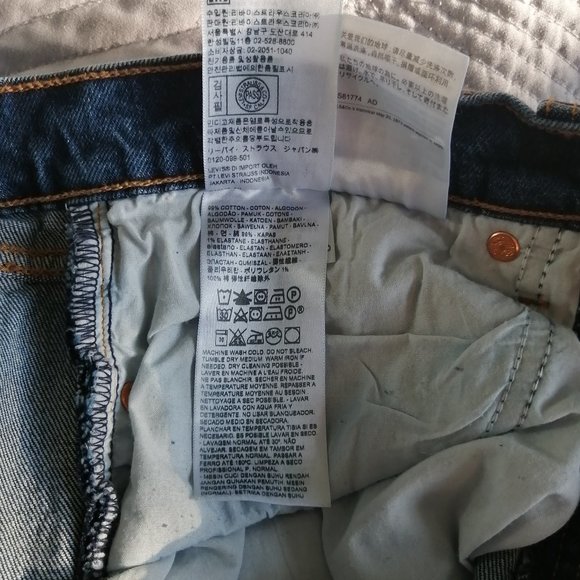 Levi's Blue wedgie straight high rise jeans - Picture 9 of 9